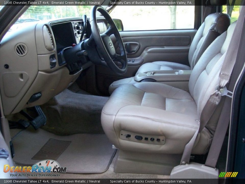 Neutral Interior - 1998 Chevrolet Tahoe LT 4x4 Photo #25