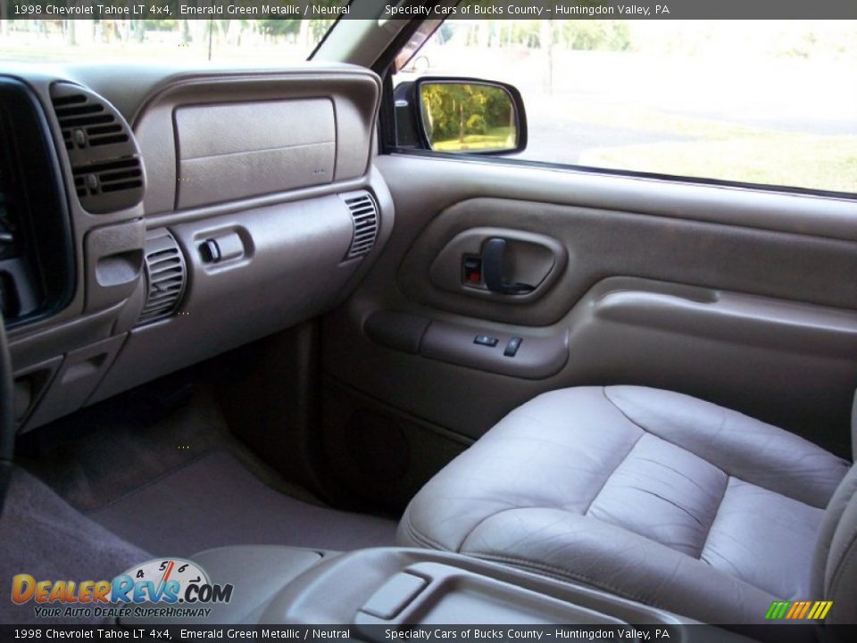 1998 Chevrolet Tahoe LT 4x4 Emerald Green Metallic / Neutral Photo #29