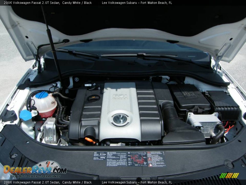 2006 Volkswagen Passat 2.0T Sedan Candy White / Black Photo #29