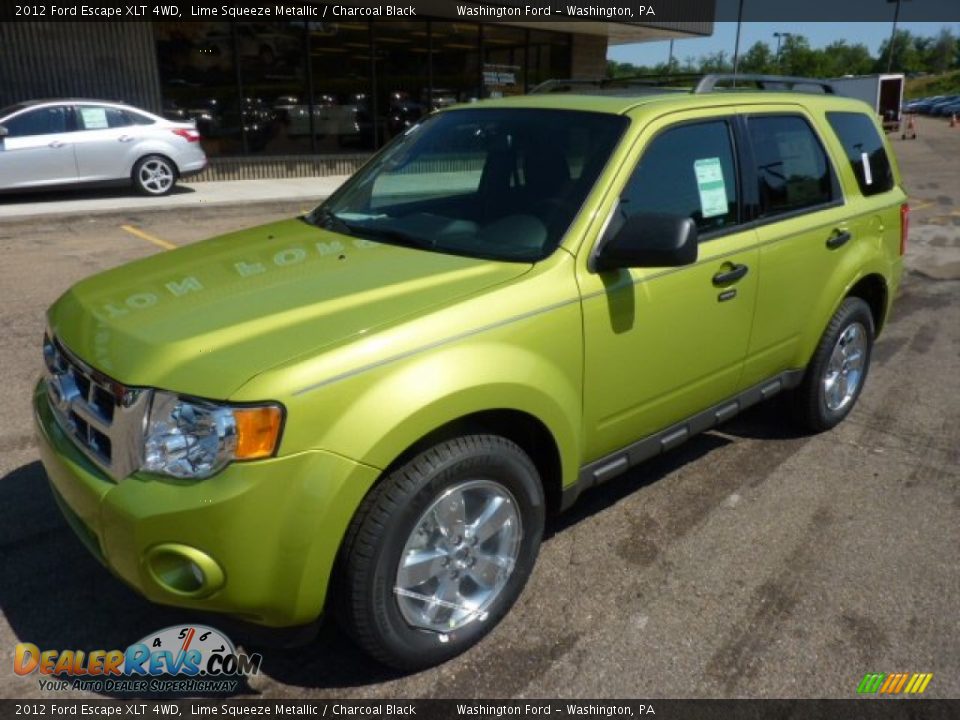 Front 3/4 View of 2012 Ford Escape XLT 4WD Photo #8