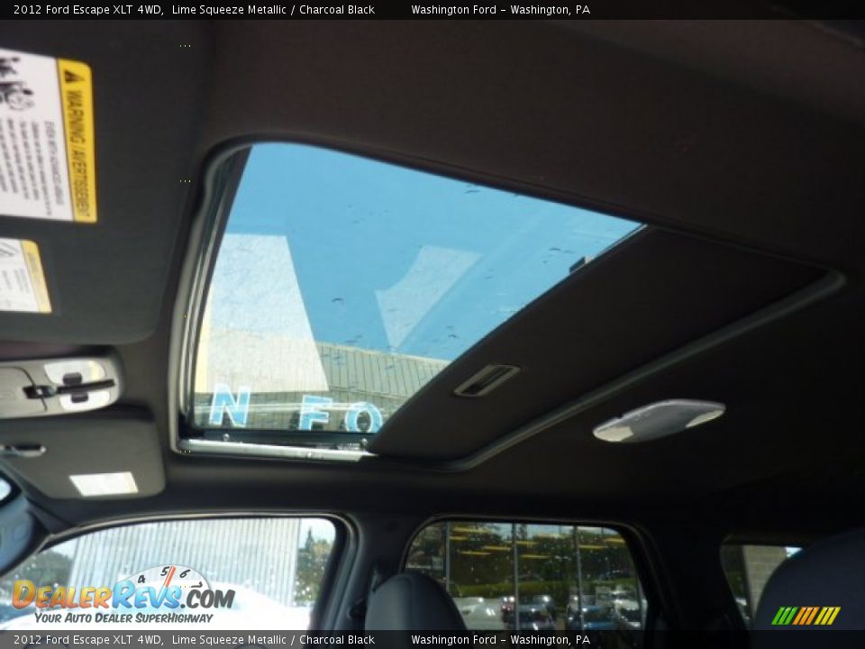 2012 Ford Escape XLT 4WD Lime Squeeze Metallic / Charcoal Black Photo #16