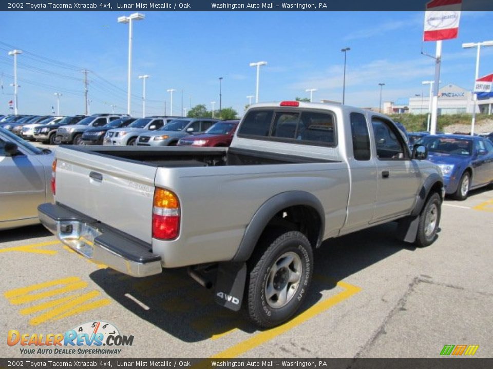 2002 Toyota Tacoma Xtracab 4x4 Lunar Mist Metallic / Oak Photo #6