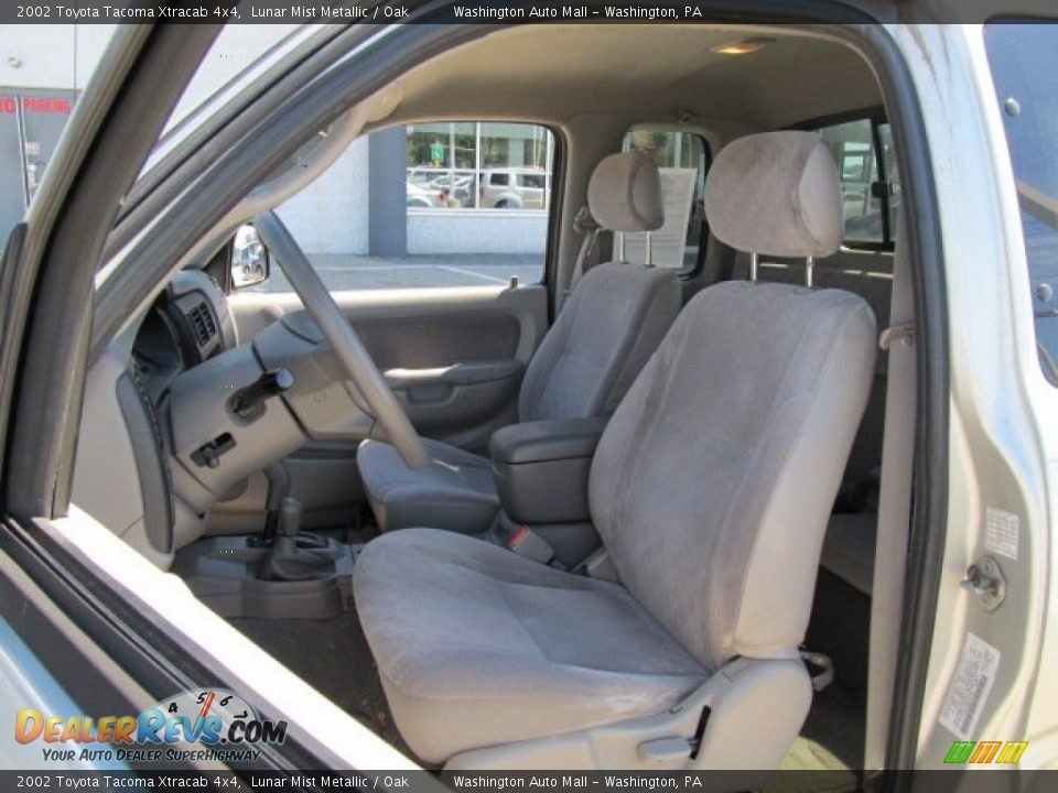 Oak Interior - 2002 Toyota Tacoma Xtracab 4x4 Photo #14