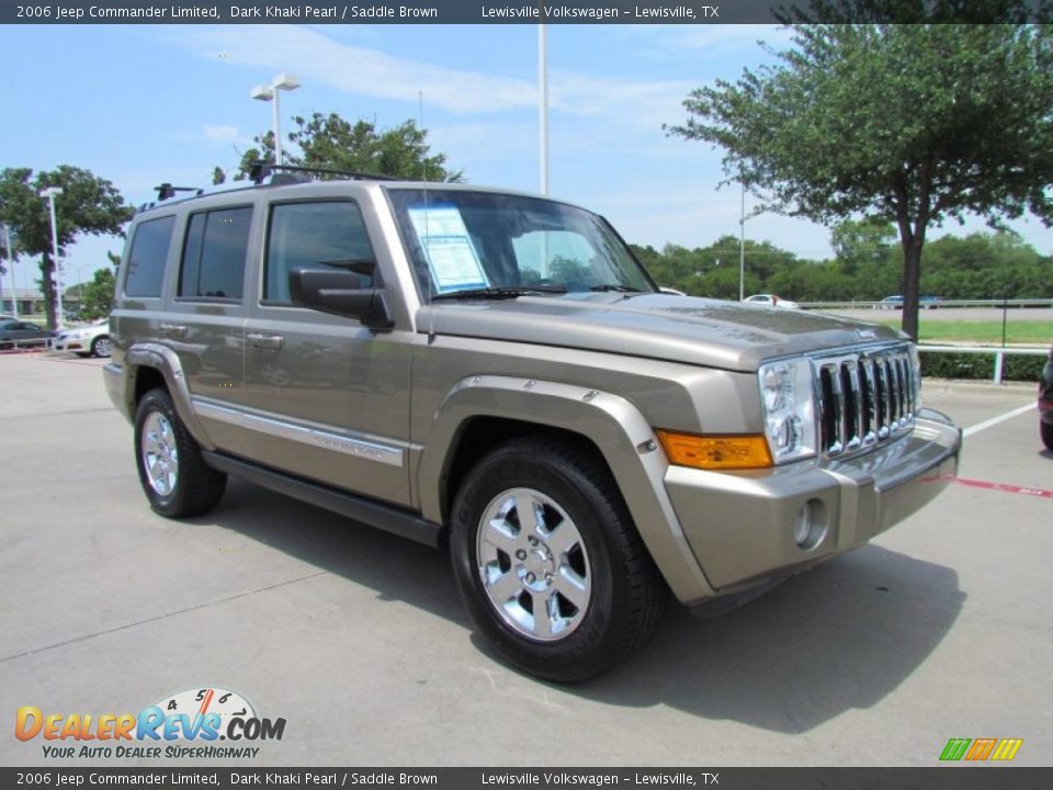 Front 3/4 View of 2006 Jeep Commander Limited Photo #7