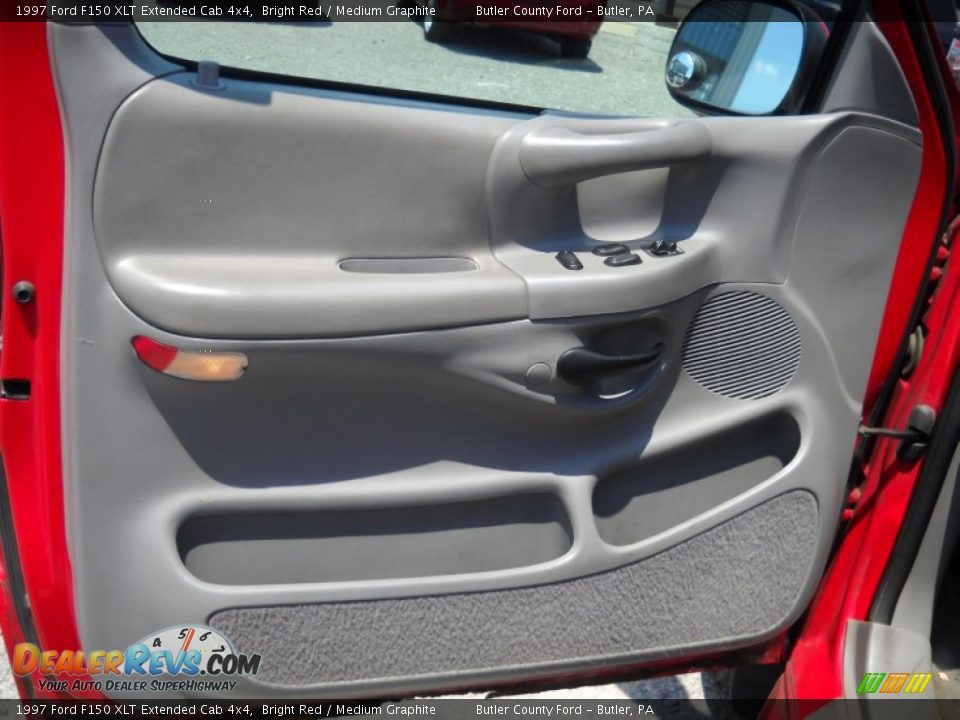 Door Panel of 1997 Ford F150 XLT Extended Cab 4x4 Photo #6