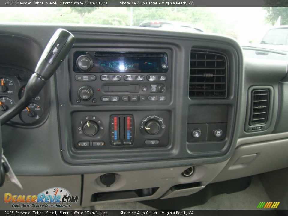 2005 Chevrolet Tahoe LS 4x4 Summit White / Tan/Neutral Photo #18