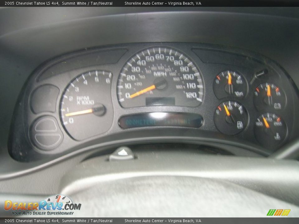 2005 Chevrolet Tahoe LS 4x4 Summit White / Tan/Neutral Photo #19
