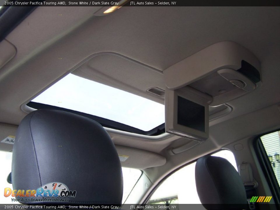 2005 Chrysler Pacifica Touring AWD Stone White / Dark Slate Gray Photo #15