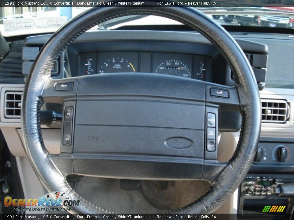 1991 Ford Mustang LX 5.0 Convertible Steering Wheel Photo #23