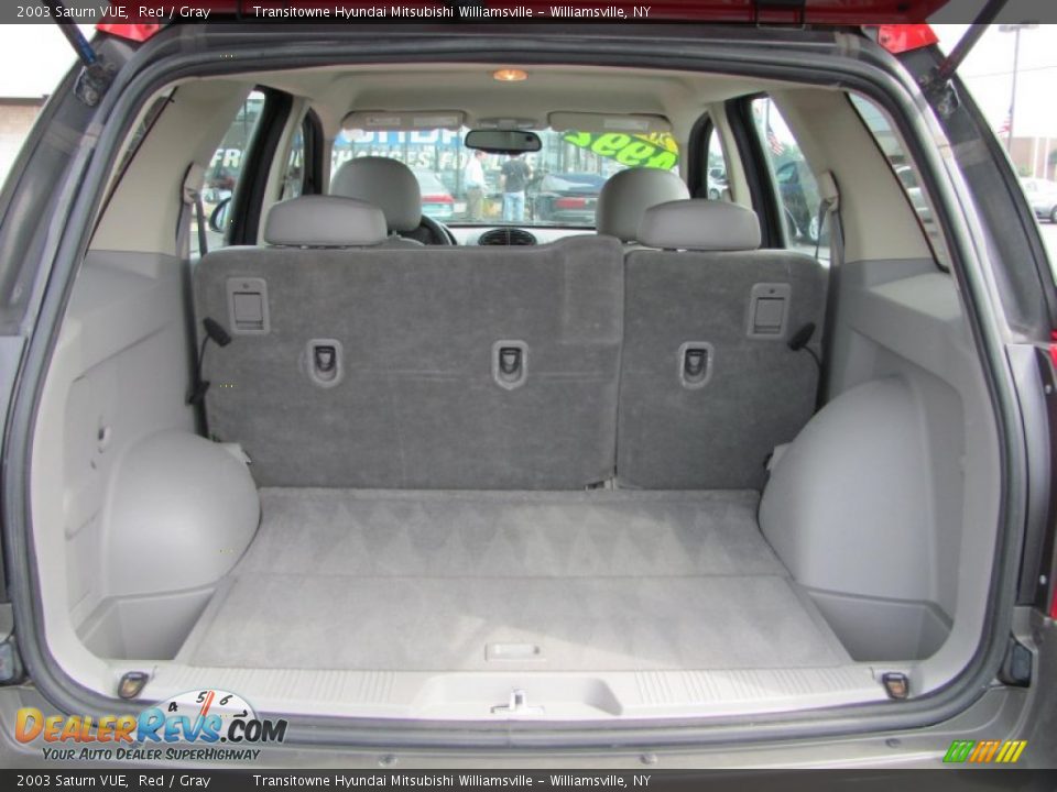 2003 Saturn VUE  Trunk Photo #13