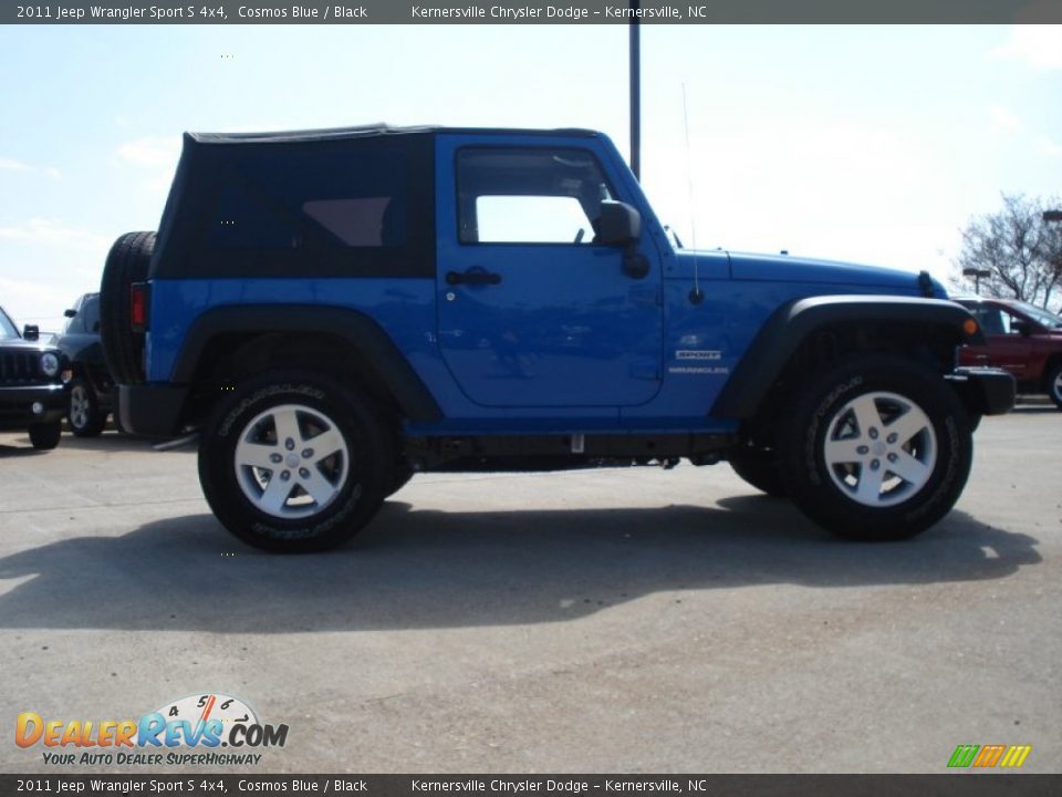 2011 Jeep Wrangler Sport S 4x4 Cosmos Blue / Black Photo #2