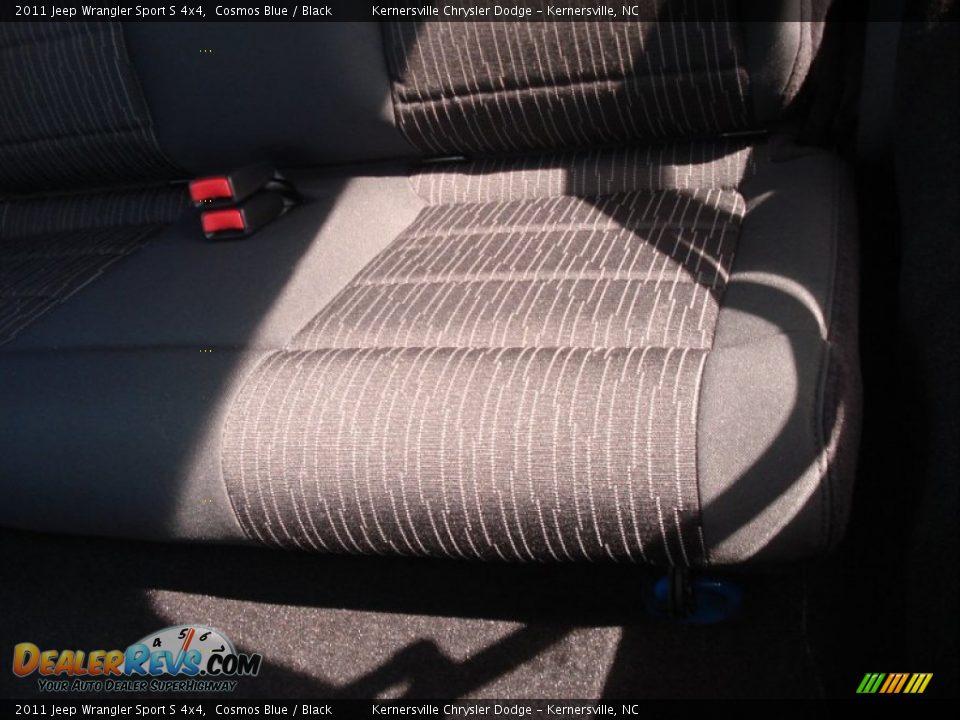 2011 Jeep Wrangler Sport S 4x4 Cosmos Blue / Black Photo #12