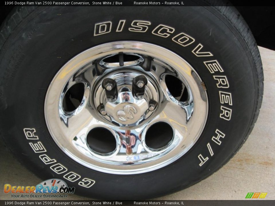 1996 Dodge Ram Van 2500 Passenger Conversion Stone White / Blue Photo #21