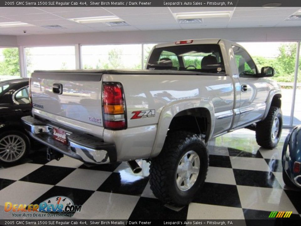 2005 GMC Sierra 1500 SLE Regular Cab 4x4 Silver Birch Metallic / Dark Pewter Photo #3