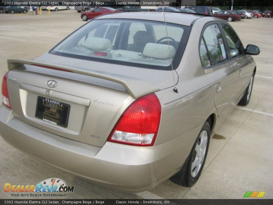 2003 Hyundai Elantra GLS Sedan Champagne Beige / Beige Photo #9