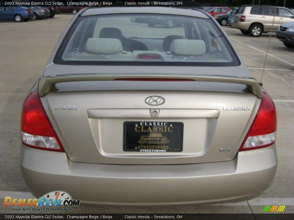 2003 Hyundai Elantra GLS Sedan Champagne Beige / Beige Photo #10