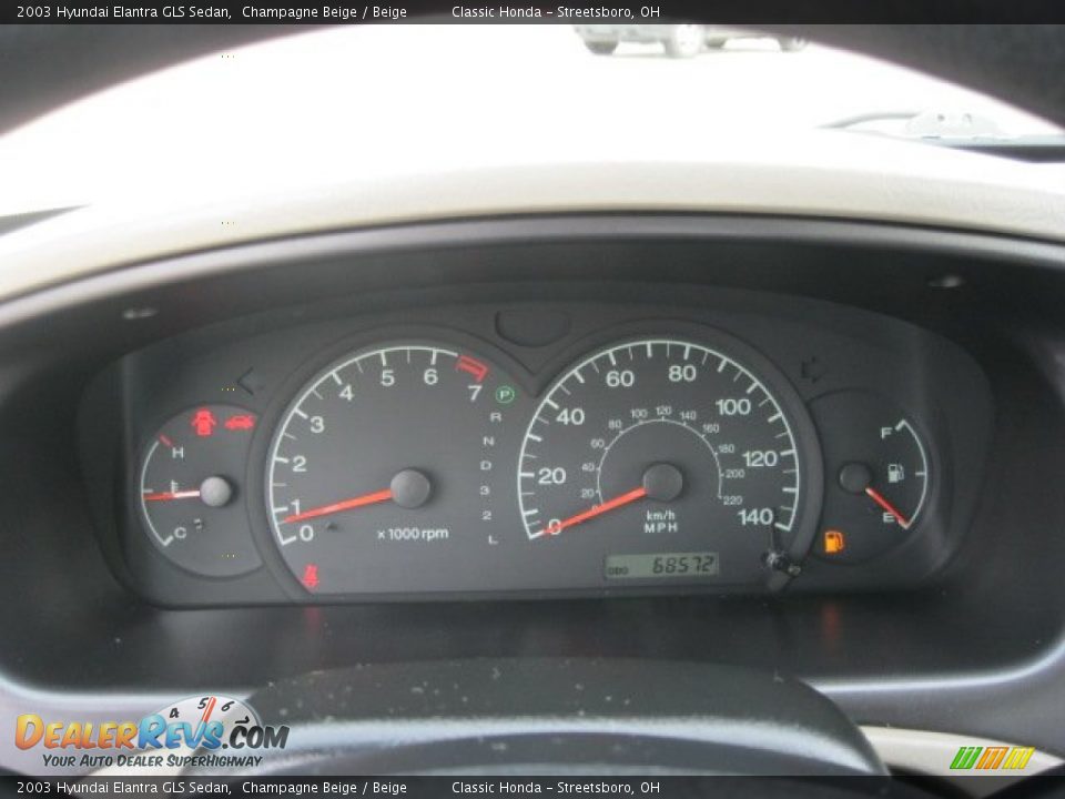 2003 Hyundai Elantra GLS Sedan Champagne Beige / Beige Photo #19