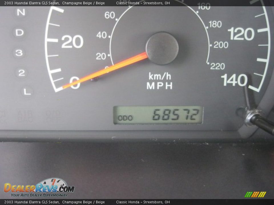 2003 Hyundai Elantra GLS Sedan Champagne Beige / Beige Photo #20