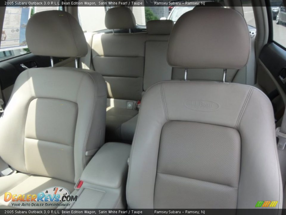 2005 Subaru Outback 3.0 R L.L. Bean Edition Wagon Satin White Pearl / Taupe Photo #19