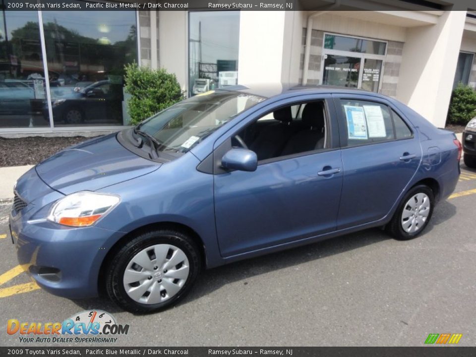 2009 Toyota Yaris Sedan Pacific Blue Metallic / Dark Charcoal Photo #2