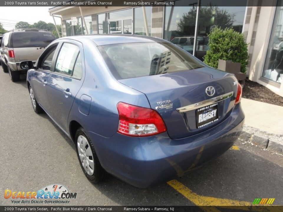 2009 Toyota Yaris Sedan Pacific Blue Metallic / Dark Charcoal Photo #5