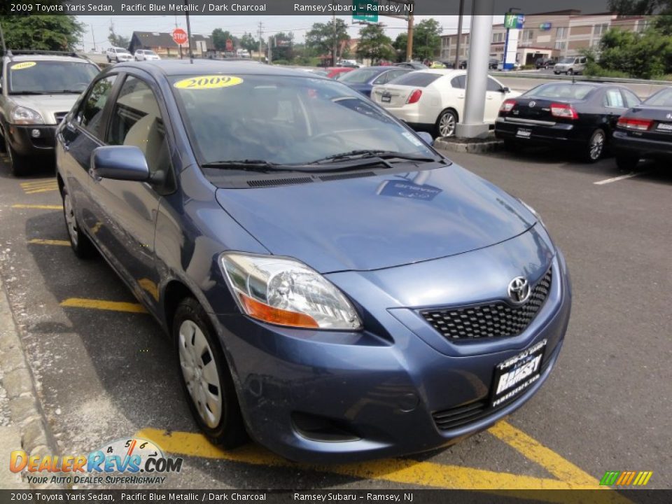 2009 Toyota Yaris Sedan Pacific Blue Metallic / Dark Charcoal Photo #11