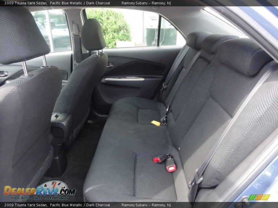 2009 Toyota Yaris Sedan Pacific Blue Metallic / Dark Charcoal Photo #18