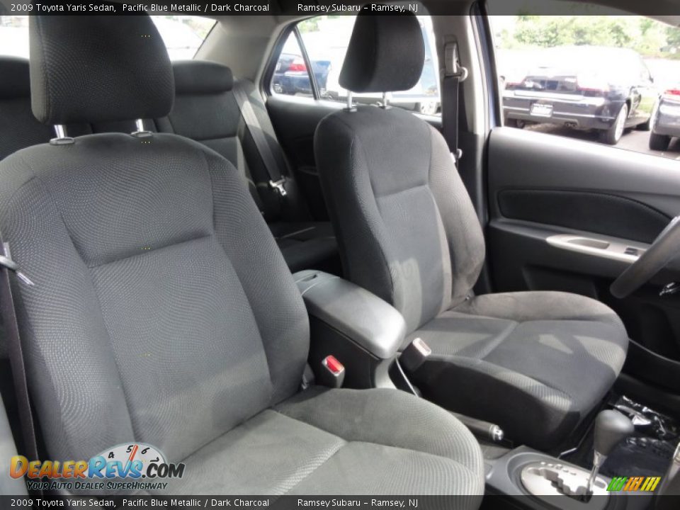 2009 Toyota Yaris Sedan Pacific Blue Metallic / Dark Charcoal Photo #25