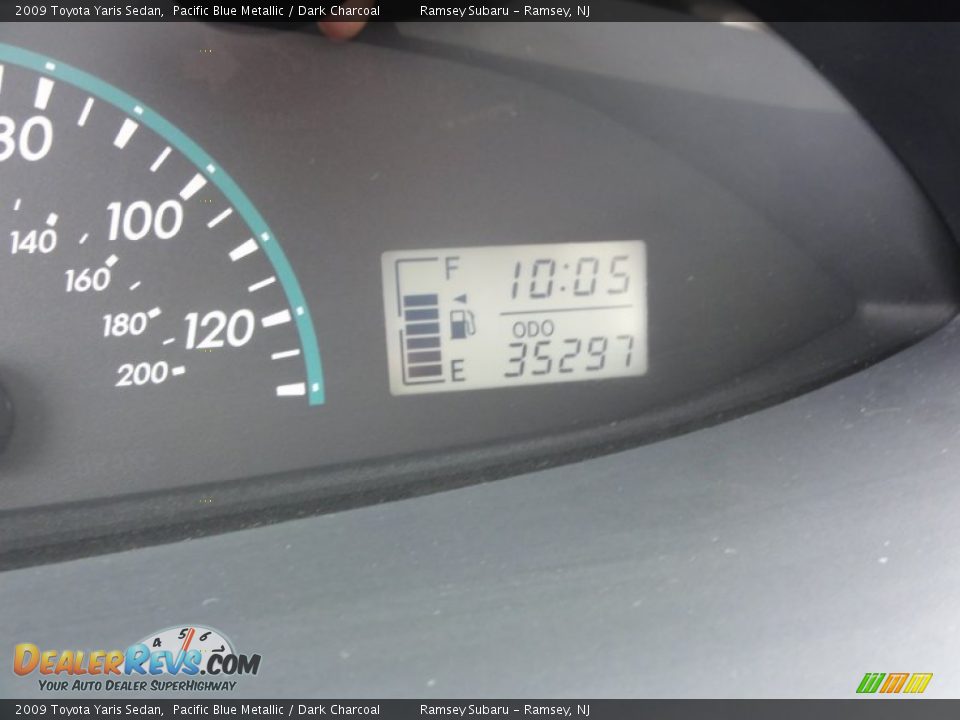 2009 Toyota Yaris Sedan Pacific Blue Metallic / Dark Charcoal Photo #32