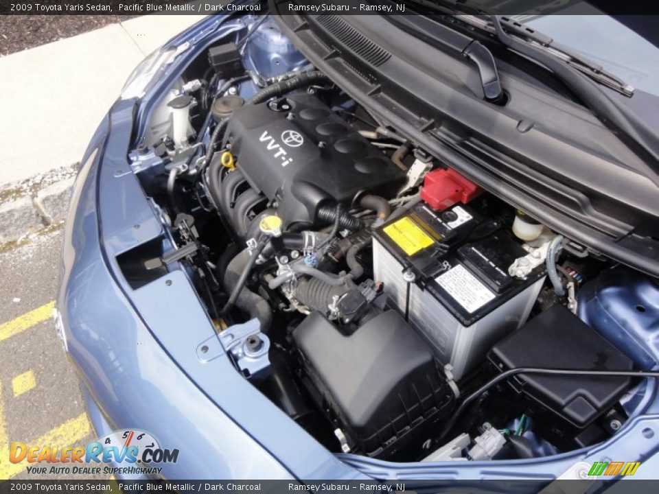 2009 Toyota Yaris Sedan Pacific Blue Metallic / Dark Charcoal Photo #35