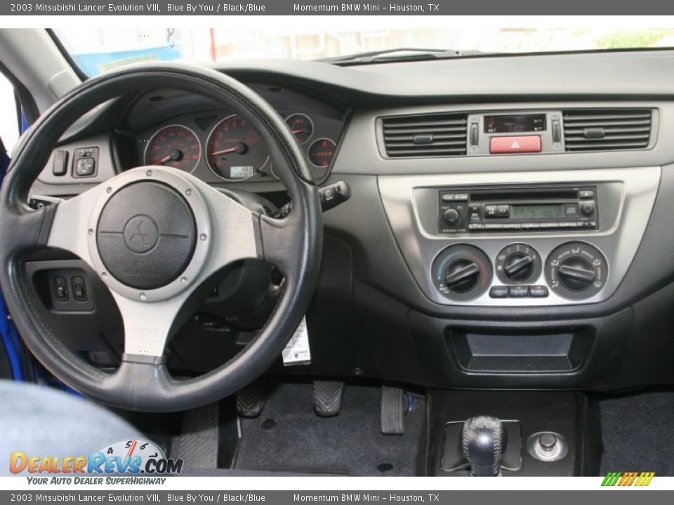Dashboard of 2003 Mitsubishi Lancer Evolution VIII Photo #14