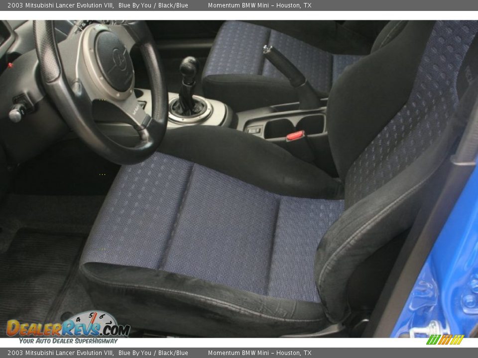 Black/Blue Interior - 2003 Mitsubishi Lancer Evolution VIII Photo #17