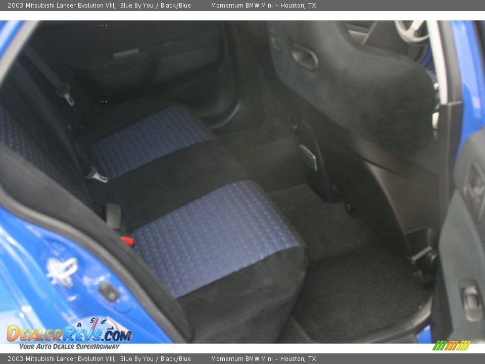 Black/Blue Interior - 2003 Mitsubishi Lancer Evolution VIII Photo #24