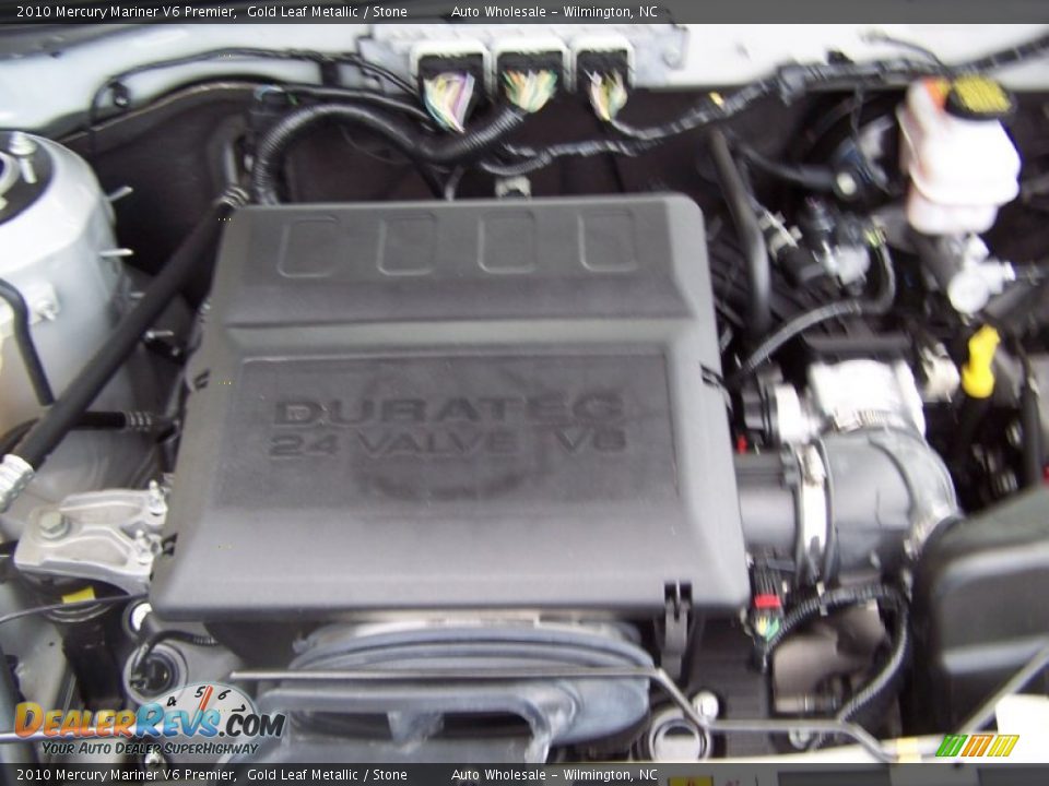 2010 Mercury Mariner V6 Premier Gold Leaf Metallic / Stone Photo #6