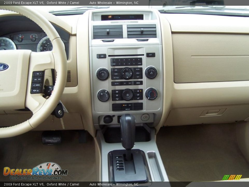2009 Ford Escape XLT V6 Oxford White / Camel Photo #8