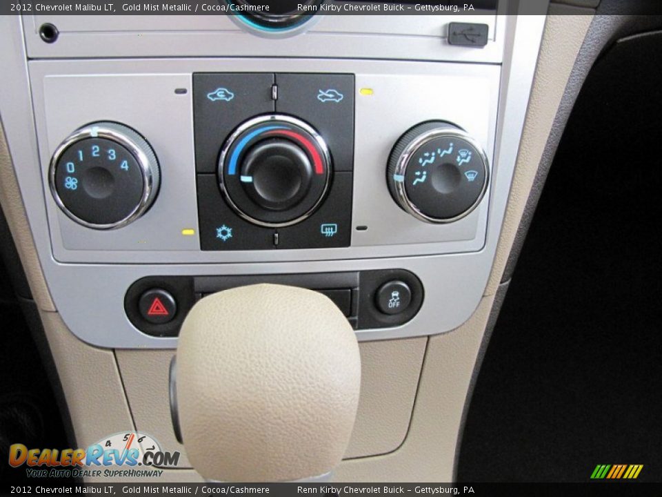Controls of 2012 Chevrolet Malibu LT Photo #22