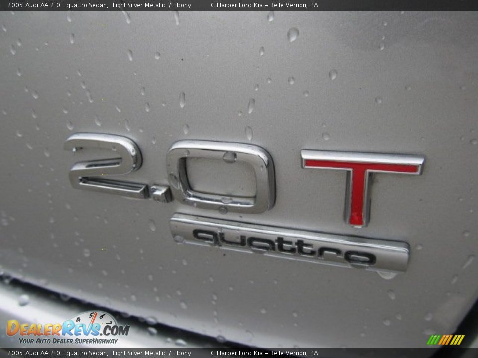2005 Audi A4 2.0T quattro Sedan Light Silver Metallic / Ebony Photo #11