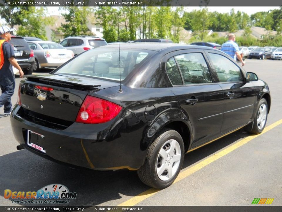 2006 Chevrolet Cobalt LS Sedan Black / Gray Photo #2