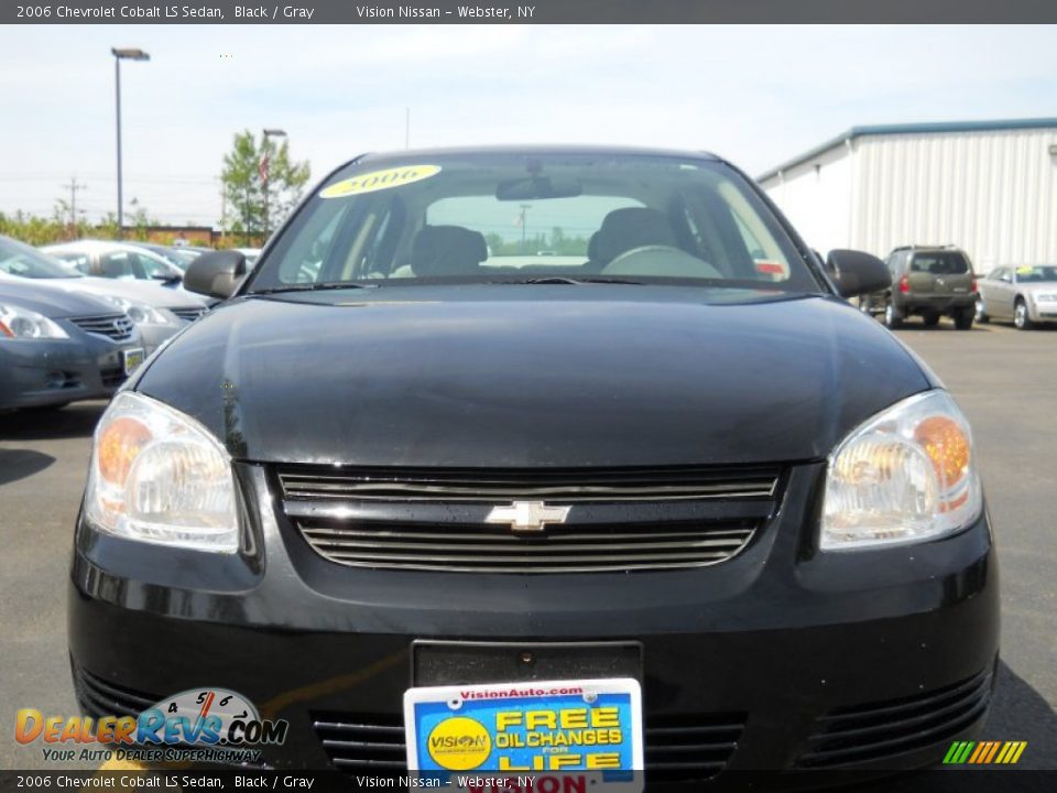 2006 Chevrolet Cobalt LS Sedan Black / Gray Photo #16