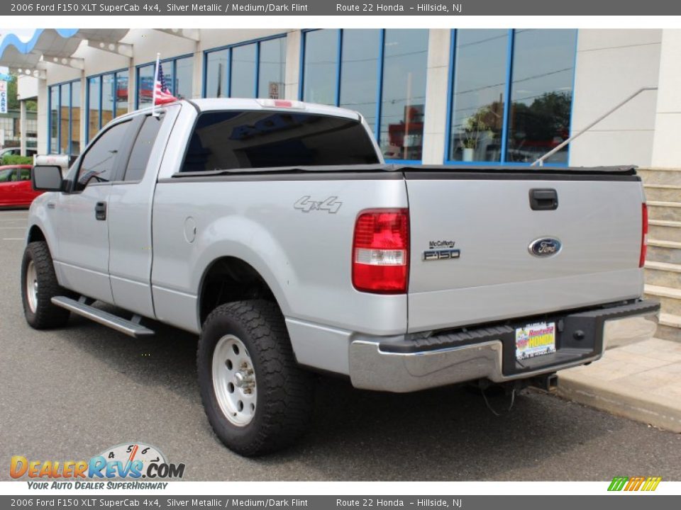 2006 Ford F150 XLT SuperCab 4x4 Silver Metallic / Medium/Dark Flint Photo #4