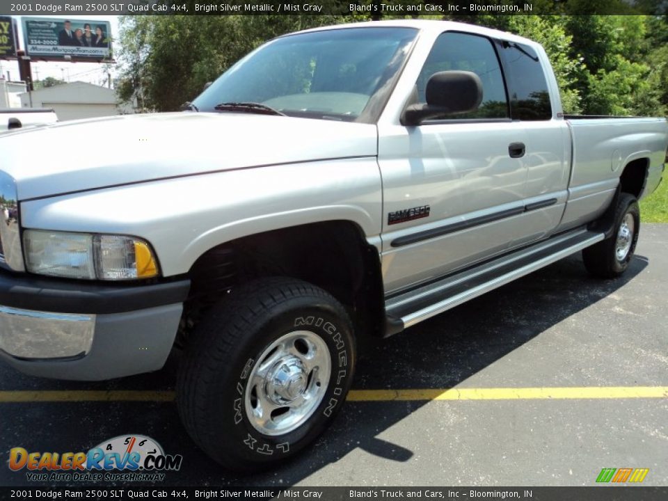 2001 Dodge Ram 2500 SLT Quad Cab 4x4 Bright Silver Metallic / Mist Gray Photo #18