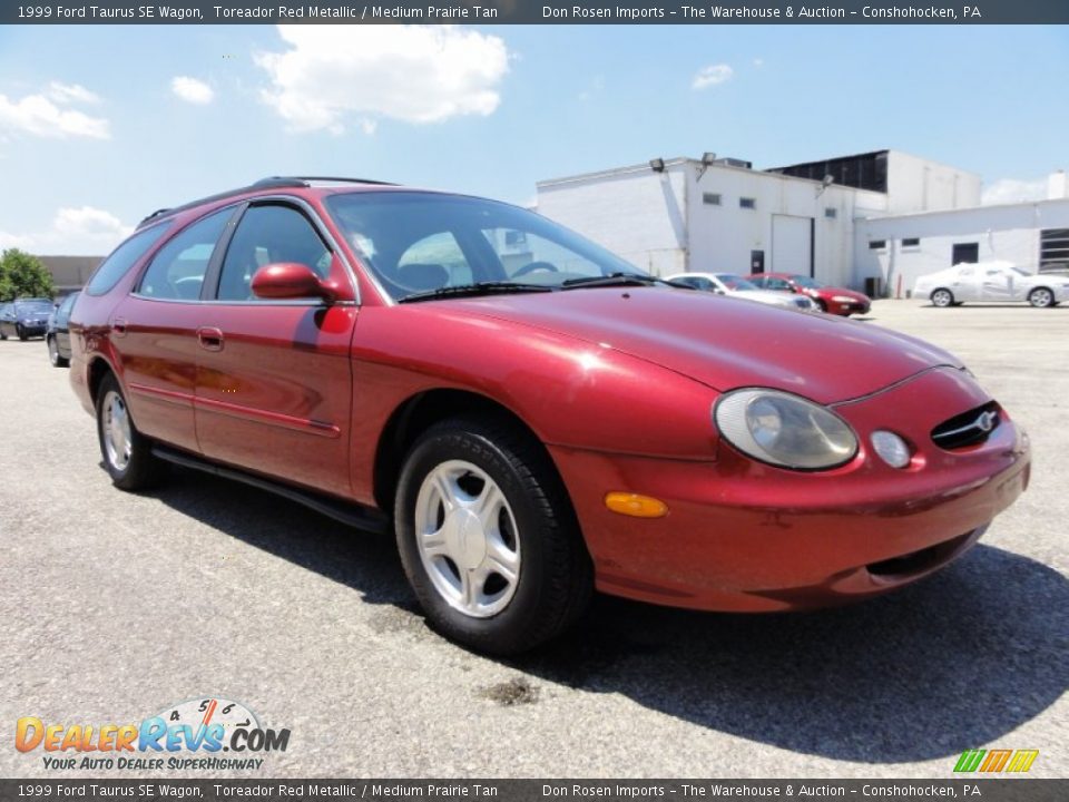 1999 Ford Taurus SE Wagon Toreador Red Metallic / Medium Prairie Tan Photo #5