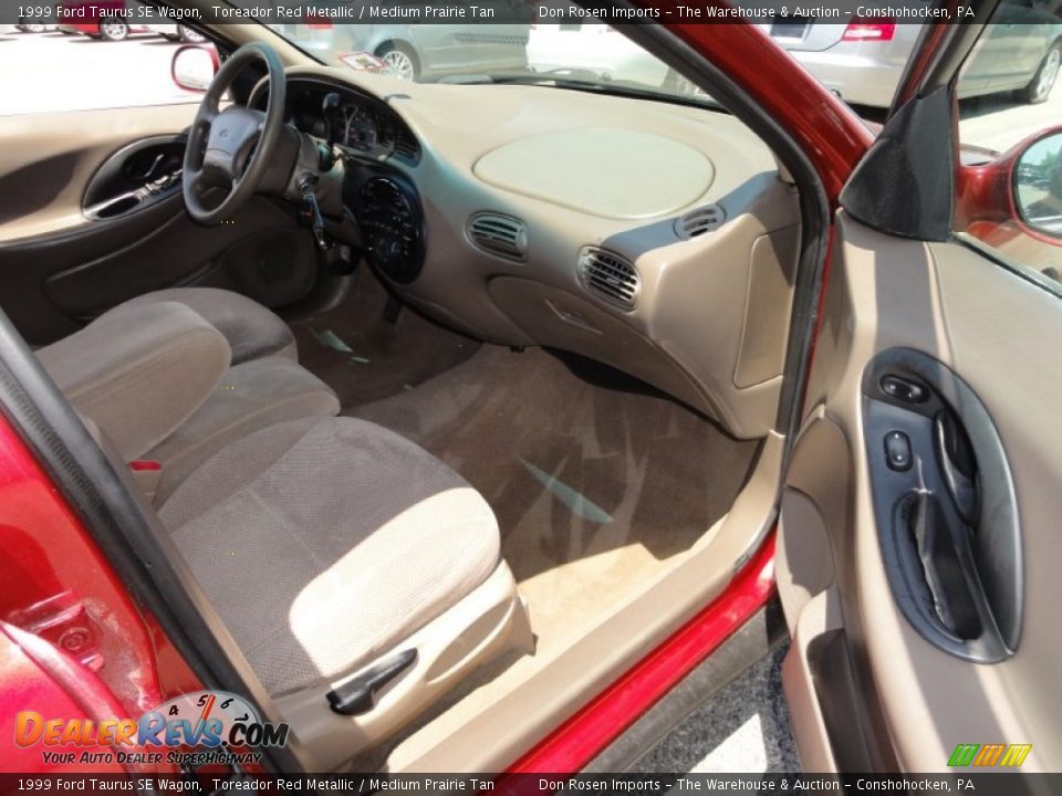 1999 Ford Taurus SE Wagon Toreador Red Metallic / Medium Prairie Tan Photo #18