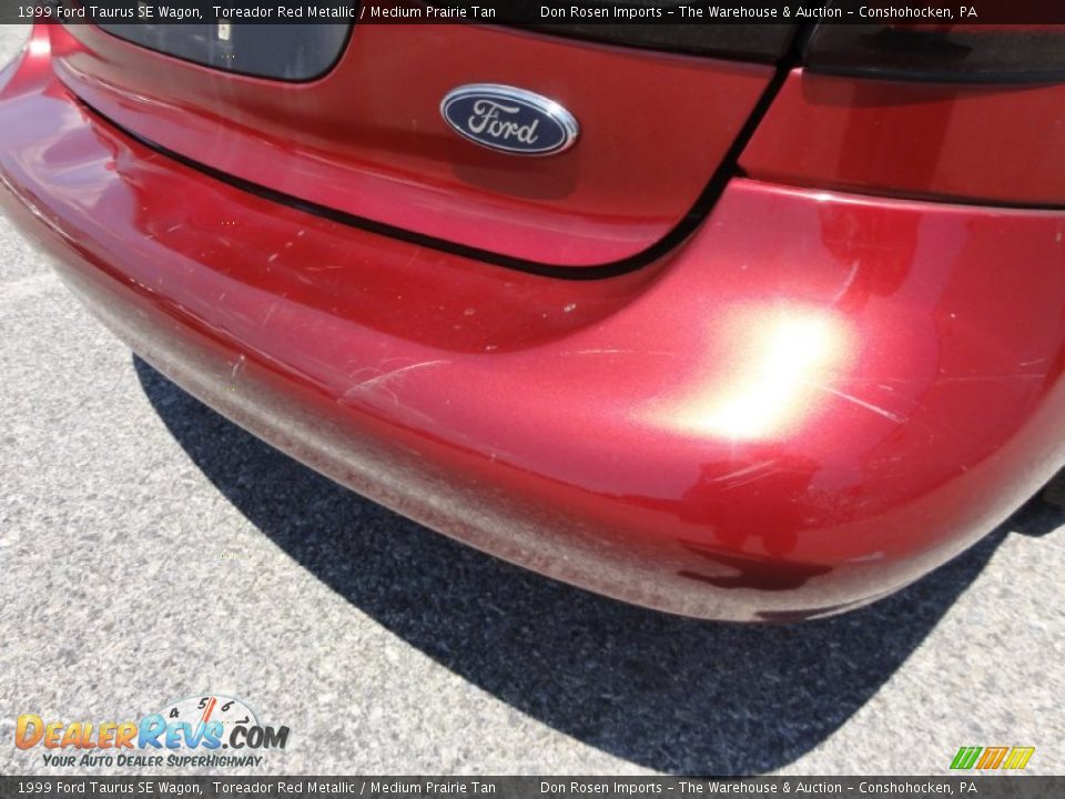 1999 Ford Taurus SE Wagon Toreador Red Metallic / Medium Prairie Tan Photo #30