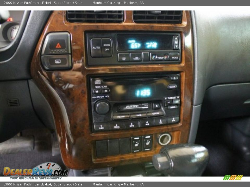 2000 Nissan Pathfinder LE 4x4 Super Black / Slate Photo #6