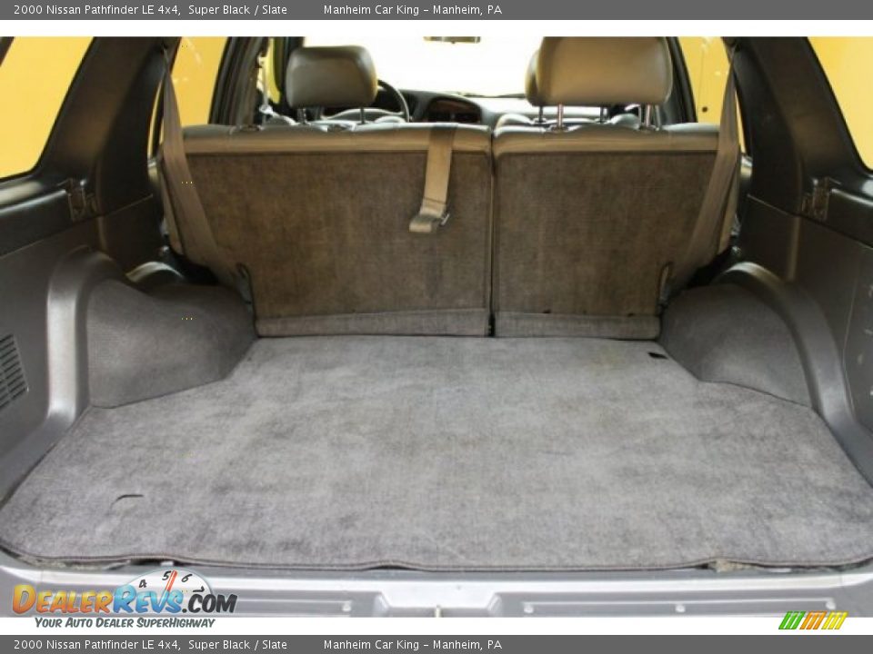 2000 Nissan Pathfinder LE 4x4 Super Black / Slate Photo #13
