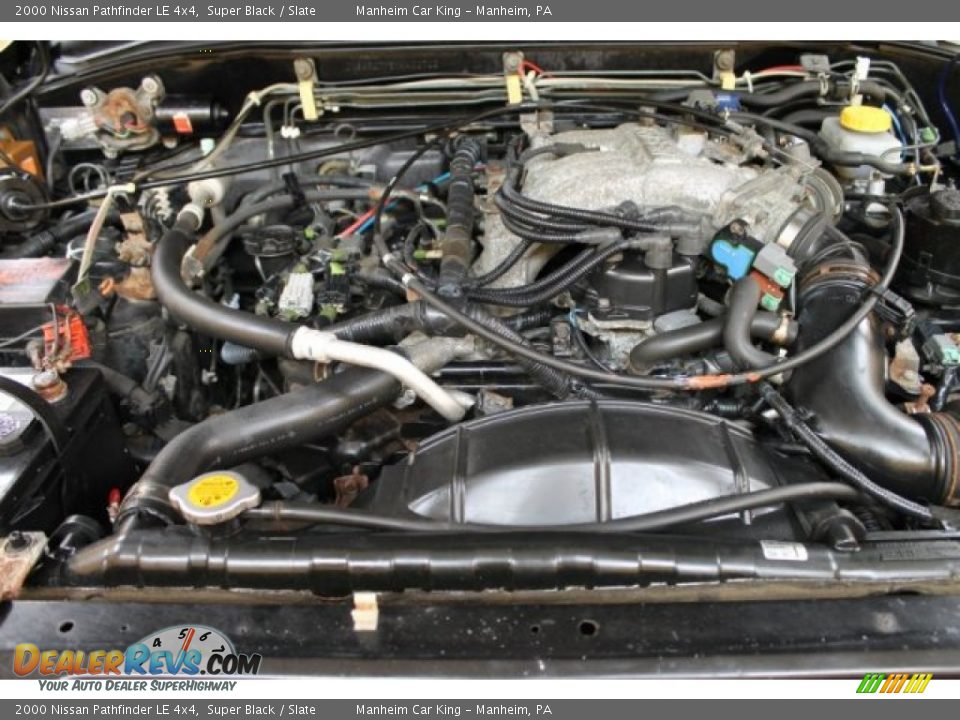 2000 Nissan Pathfinder LE 4x4 Super Black / Slate Photo #16