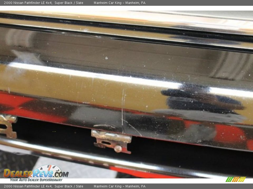 2000 Nissan Pathfinder LE 4x4 Super Black / Slate Photo #23