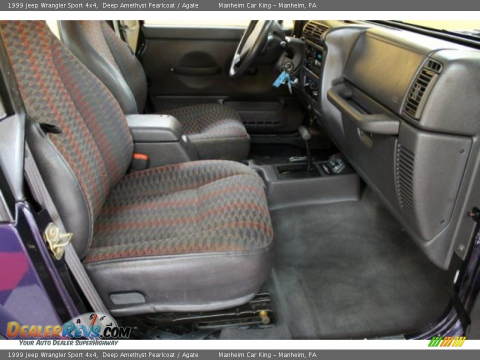 1999 Jeep Wrangler Sport 4x4 Deep Amethyst Pearlcoat / Agate Photo #10