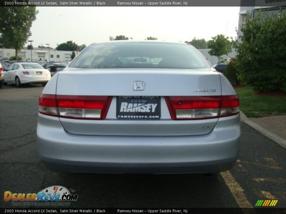 2003 Honda Accord LX Sedan Satin Silver Metallic / Black Photo #5